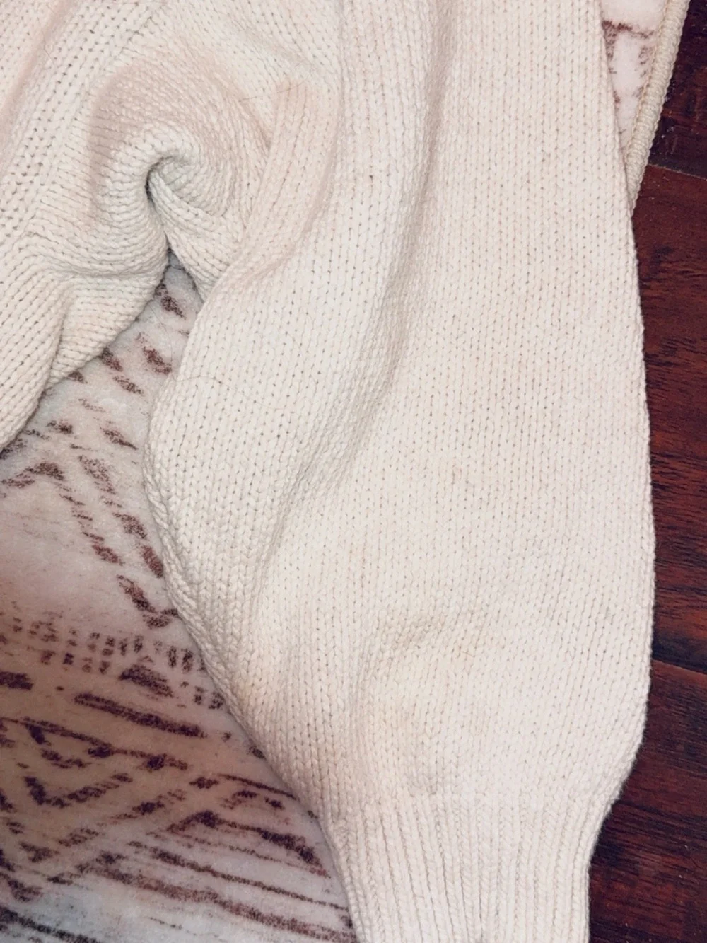 Free People Cream V-Neck Knit Pullover